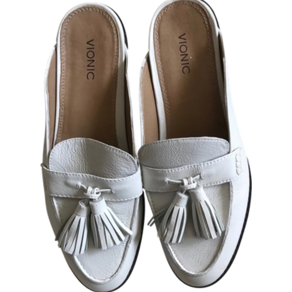 Vionic White Tassel Loafer Flats